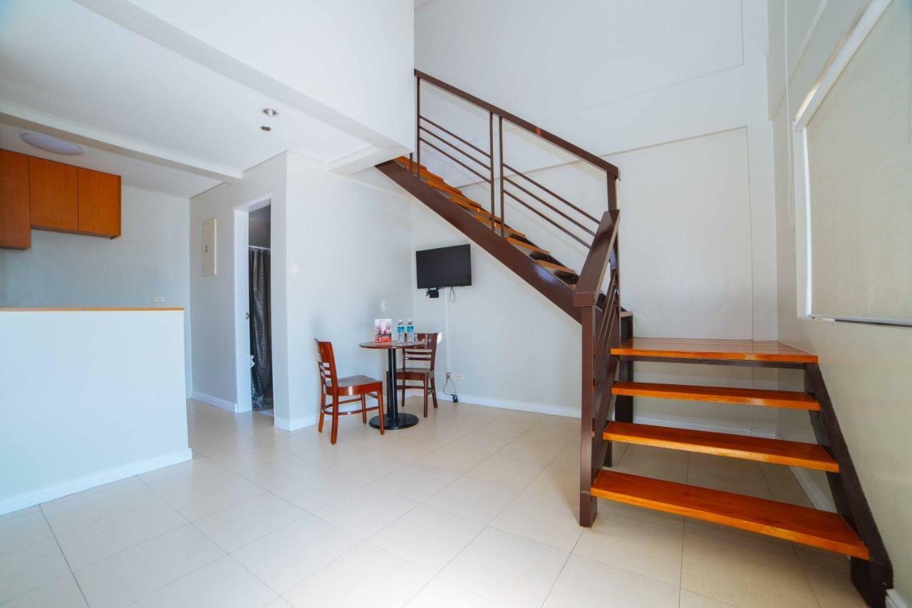 RedDoorz Plus near Capitol Commons Pasig City Zewnętrze zdjęcie